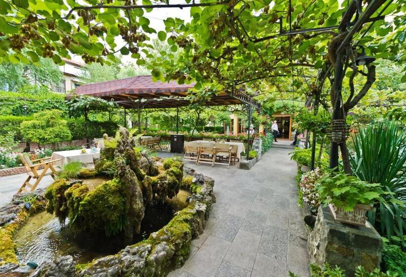 Family Hotel Edia Sandanski