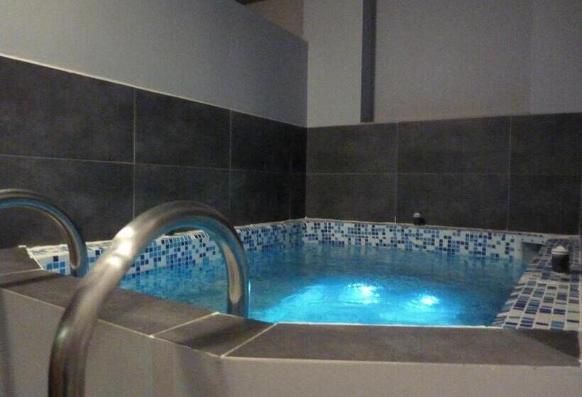 Family Hotel Pautalia