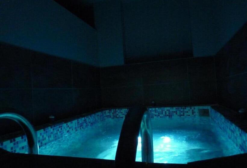 Family Hotel Pautalia