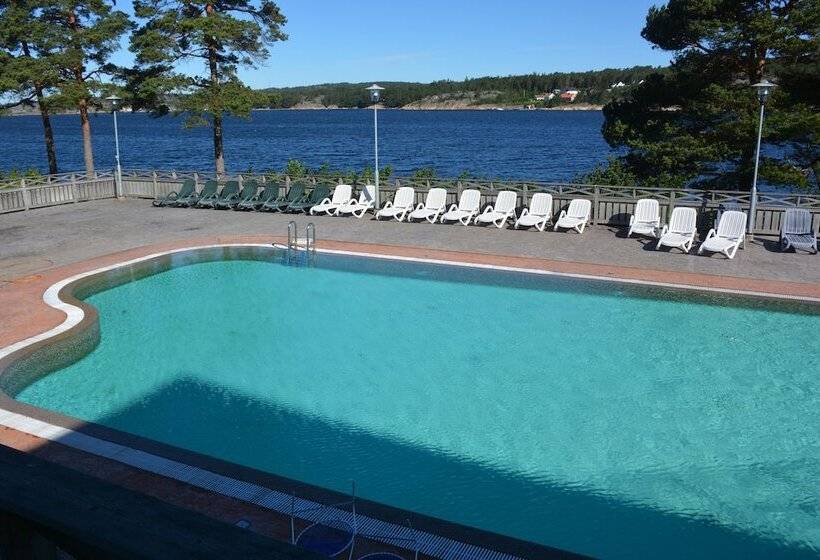 Vandrarhem, Hostel In Hällestrand Semesterby