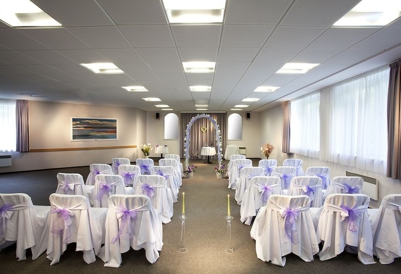 בית מלון כפרי Akademie