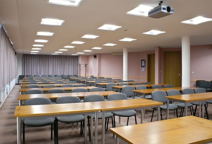 בית מלון כפרי Akademie