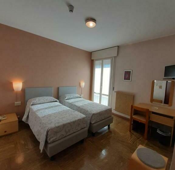 فندق Albergo Centrale