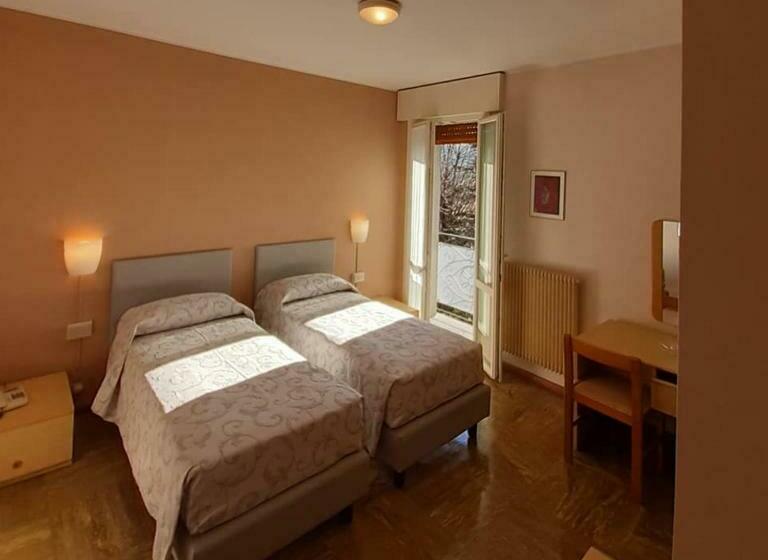 فندق Albergo Centrale