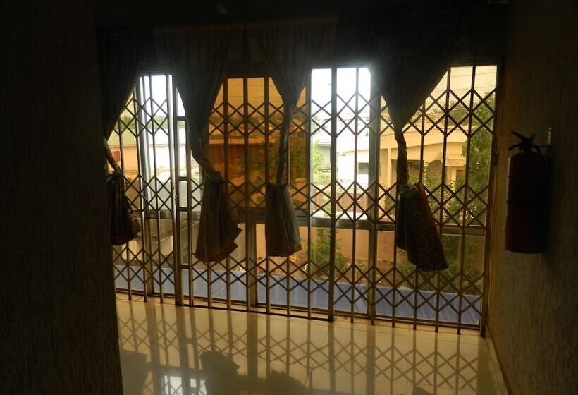 בית מלון כפרי Banoc