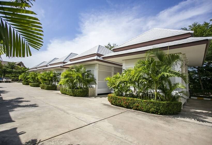 فندق Bualuang Boutique Resort