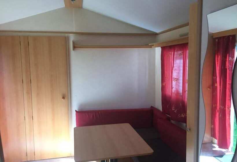 فندق Camping De Lagraulière