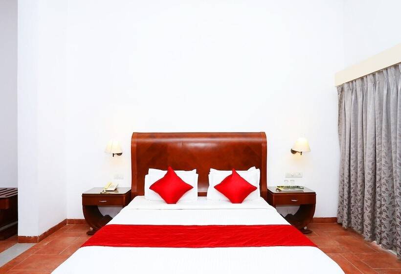 호텔 Capital O 29855 Island Inn