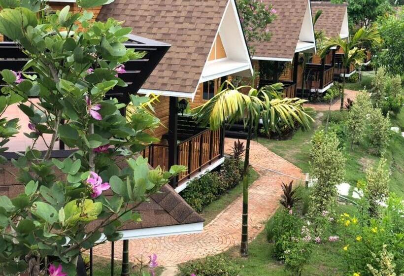 فندق Chang Puak Resort Damnoen Saduak