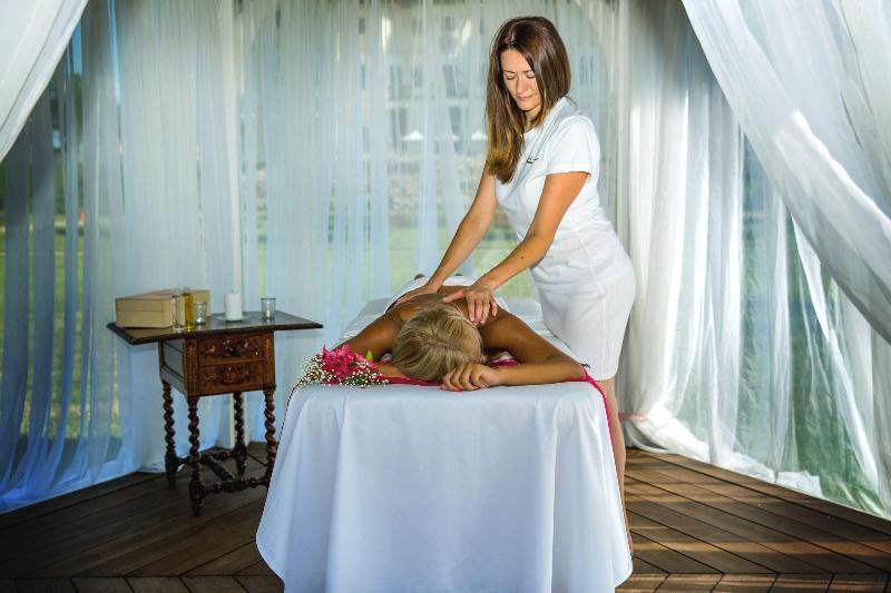 בית מלון כפרי Chateau Liblice