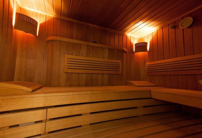 בית מלון כפרי Chateau Liblice