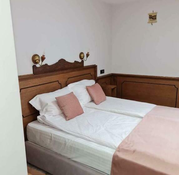 호텔 Chuchura Family