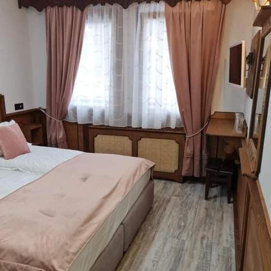 호텔 Chuchura Family