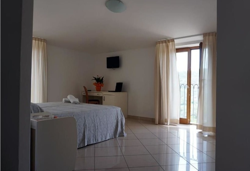 בית מלון כפרי Croccia