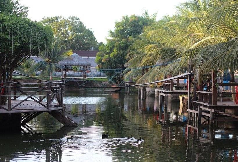 בית מלון כפרי Enzo Park