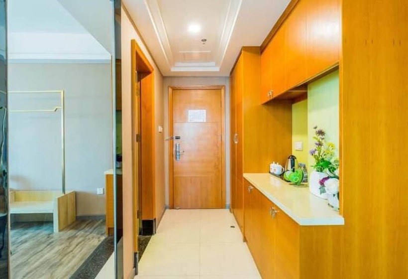 Отель Fei Fan Holiday  Guangzhou