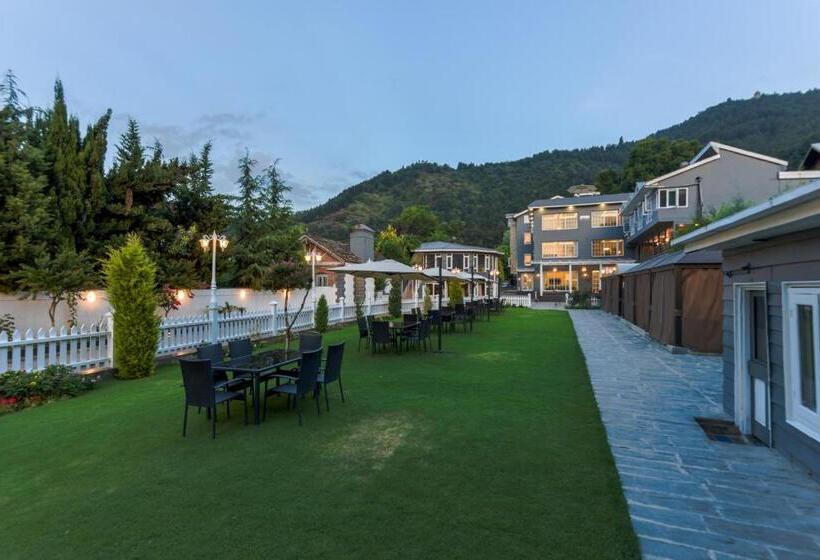 ホテル Grand Boulevard