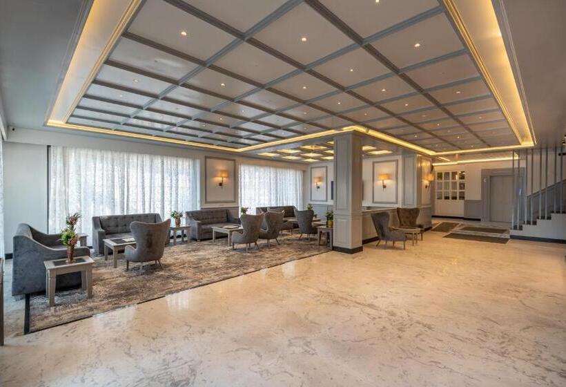 ホテル Grand Boulevard