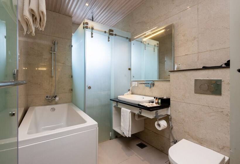 ホテル Grand Boulevard