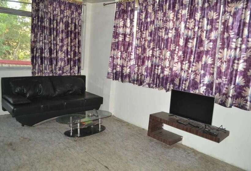 فندق Green View Cottage