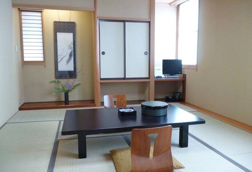 בית מלון כפרי Hashimotorou