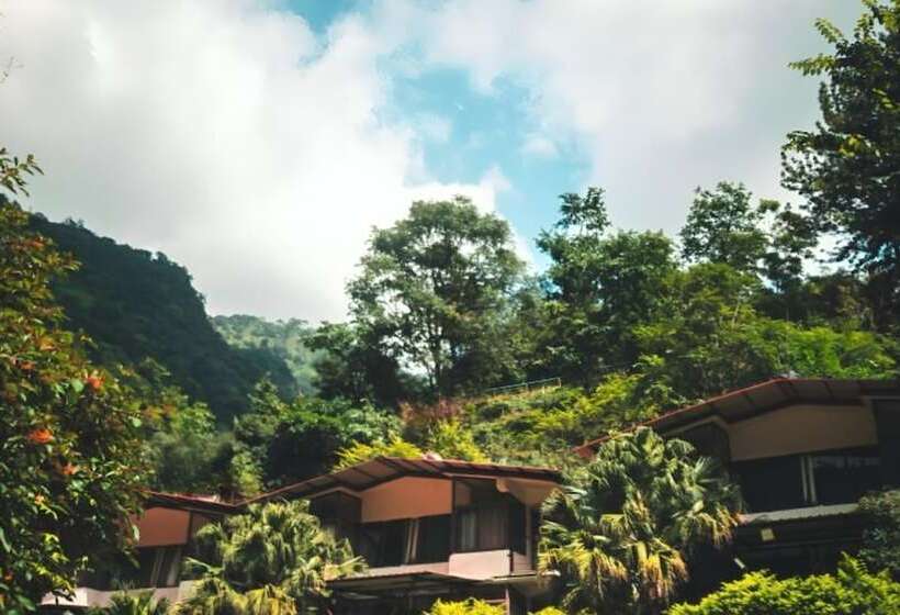 فندق Haut Monde Hill Stream Resort And Spa