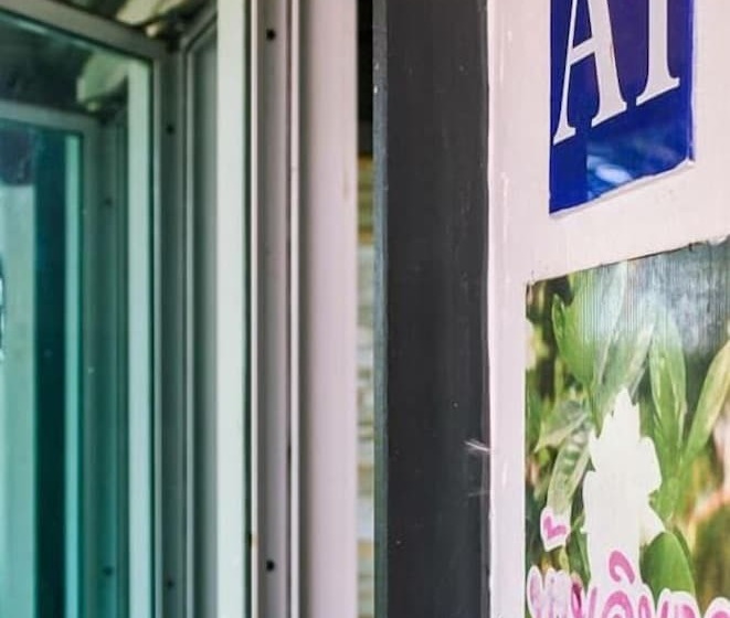 בית מלון כפרי Khun Naparn Resort