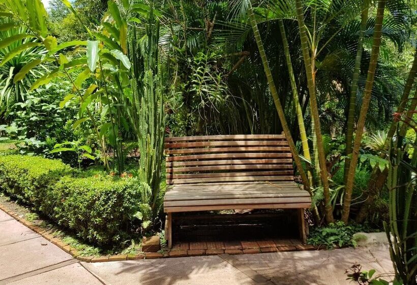 فندق Kingfisher Ecolodge