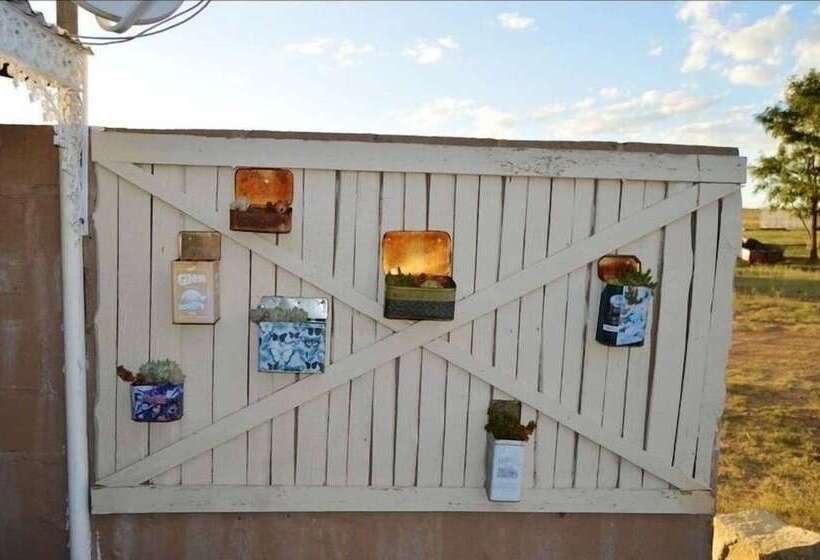 Отель Ladybrand Khaya Farm Lodge