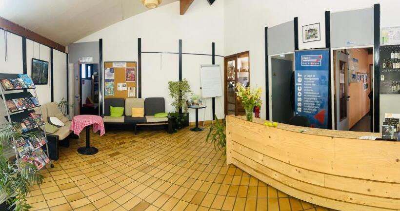 فندق Le Relais Du Bois Perché