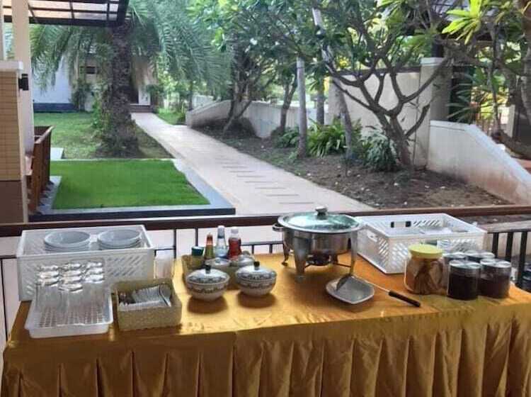 ホテル Leelawalai Rest