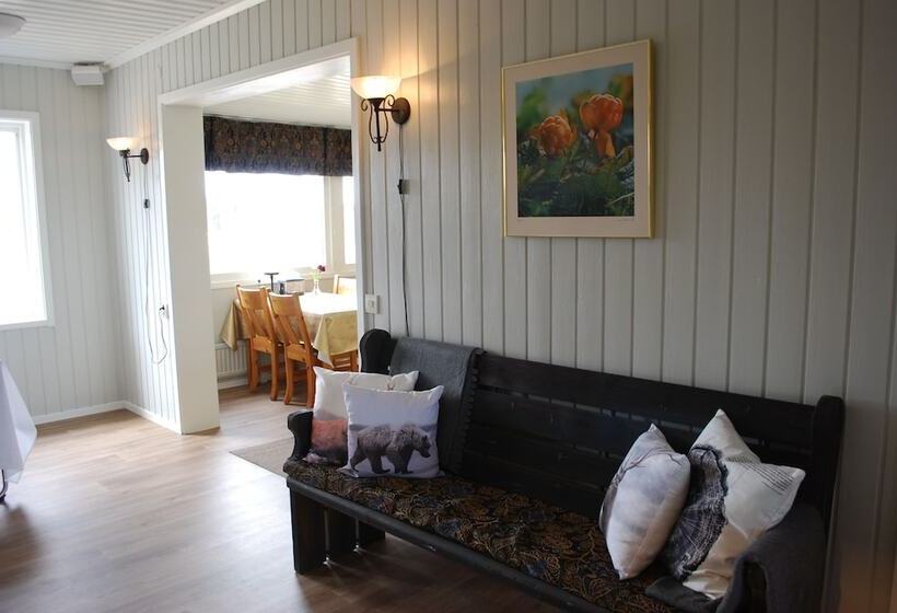 ホテル Lufta Camping & Restaurang