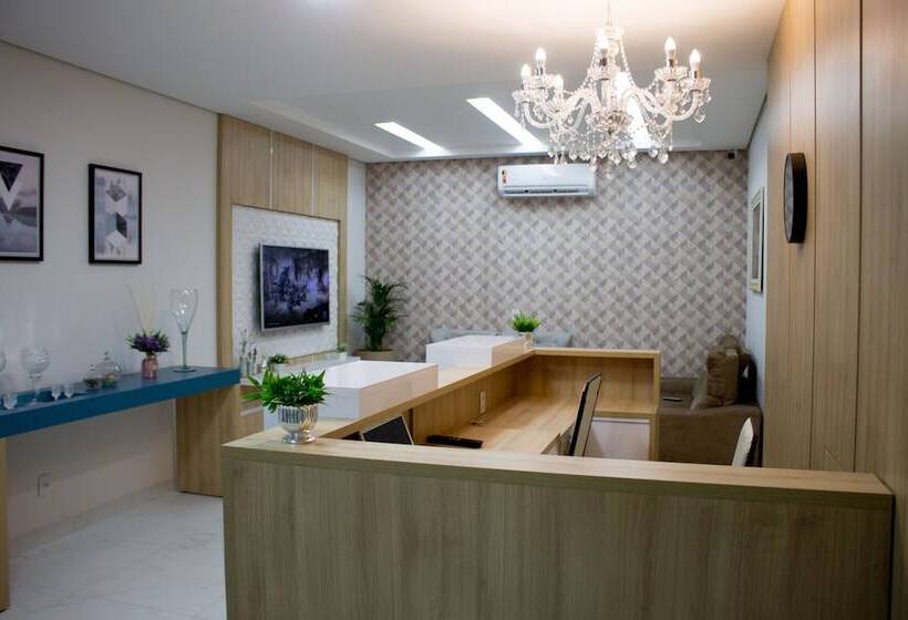 فندق Marini Palace