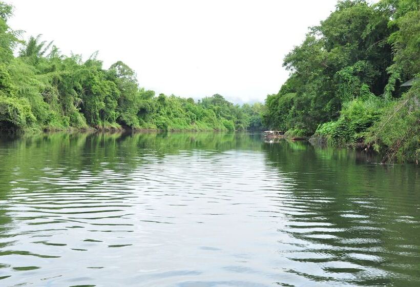 هتل Mek Kiri Riverkwai Resort Sha