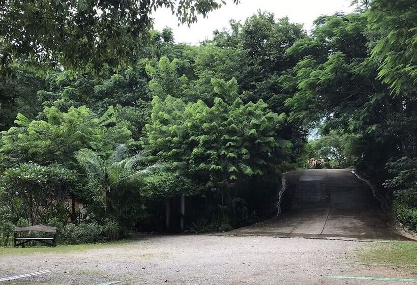 ホテル Mek Kiri Riverkwai Resort Sha