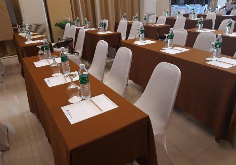 ホテル Nsiri Resort &