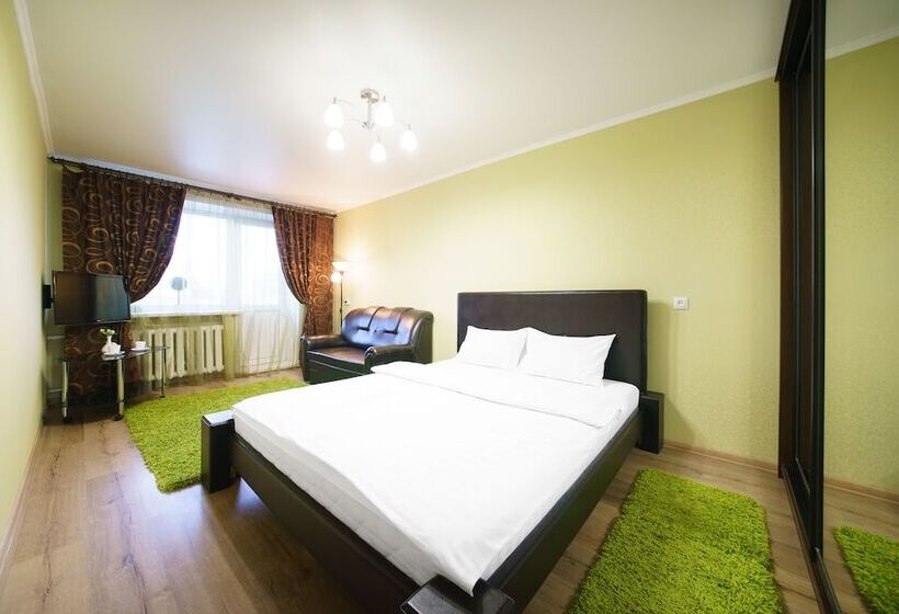 Отель Paulmarie Apartments In Bobruisk
