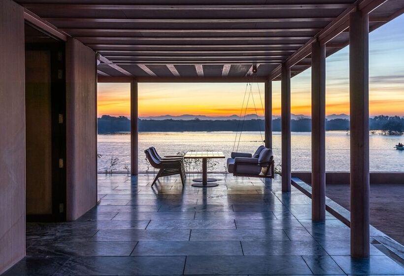 Hotel Raas Chhatrasagar, Nimaj, District Pali