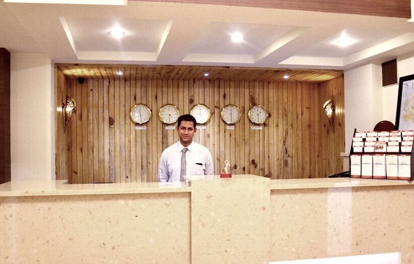 בית מלון כפרי Royal Windsor