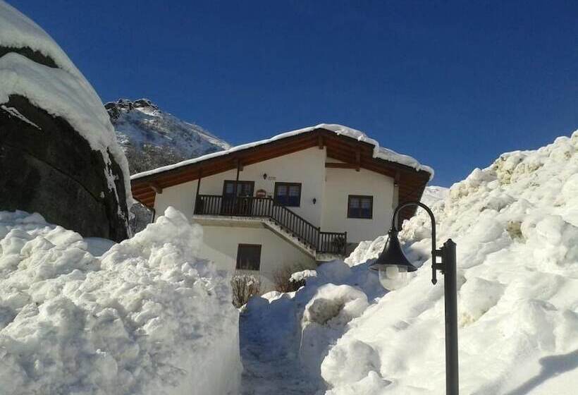 בית מלון כפרי Agriturismo Il Runch