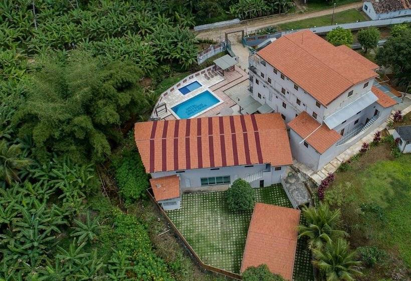 בית מלון כפרי Cantinho Das Flores