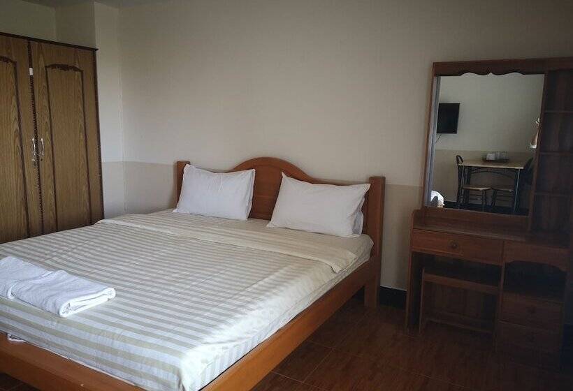 Отель Sab Suwarn Mansion