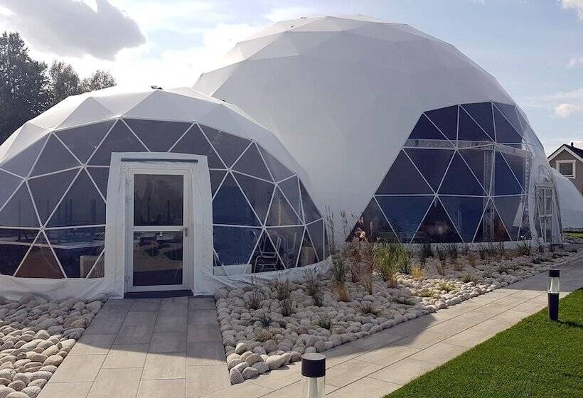 בית מלון כפרי Scandinavia Resort