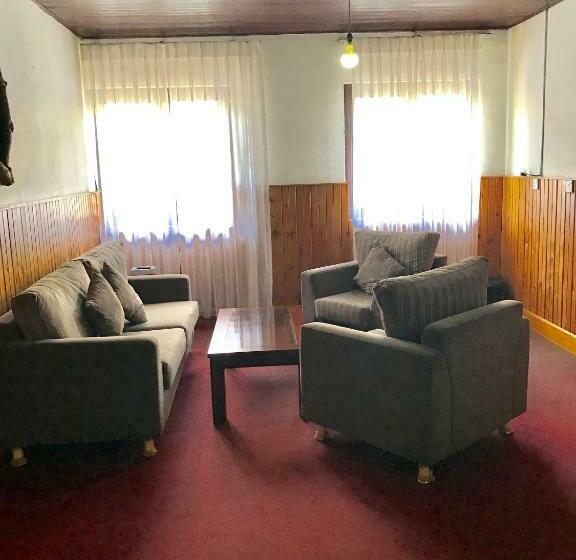 فندق Single Tree