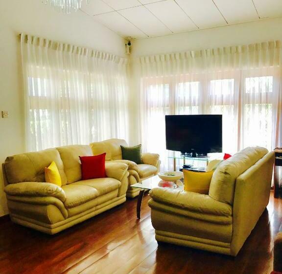 فندق Single Tree