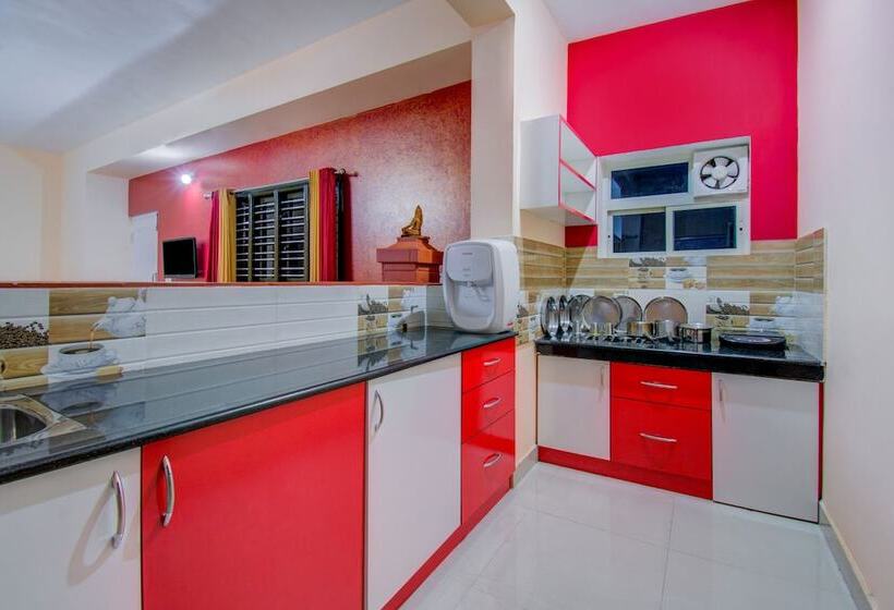 فندق Spot On 37084 Bharmour View