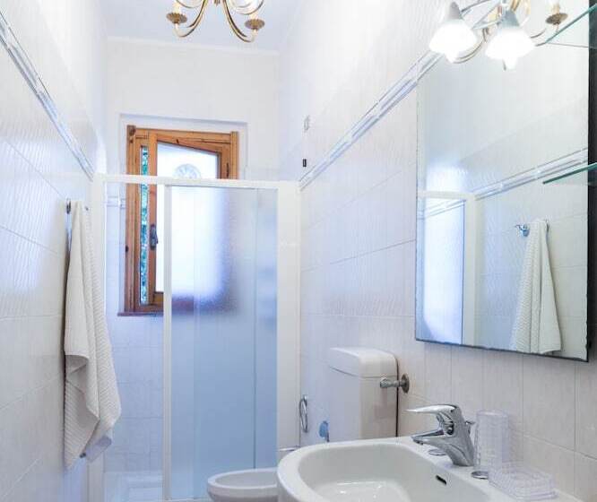 בית מלון כפרי Tenuta Di Poggio D Oro