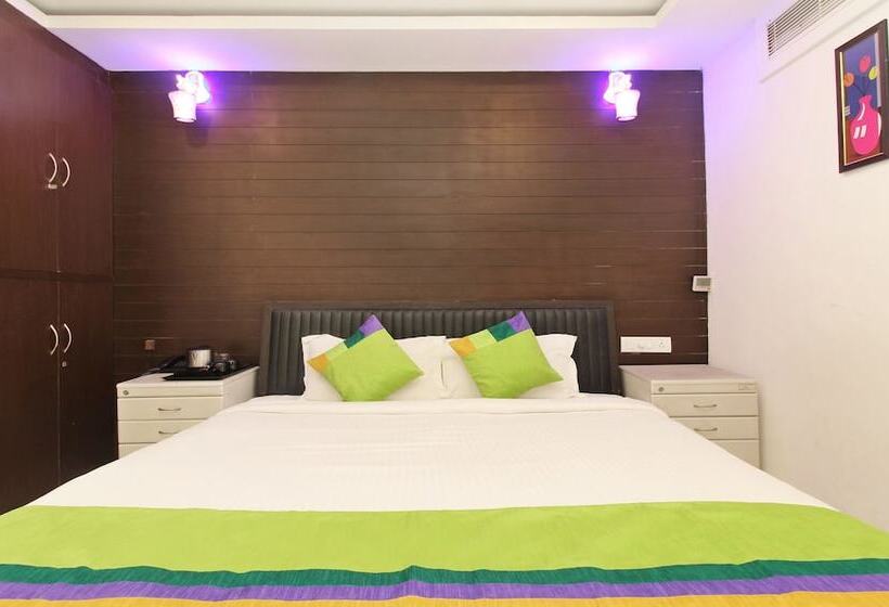 ホテル Treebo Trend Abinand Grand Bhel