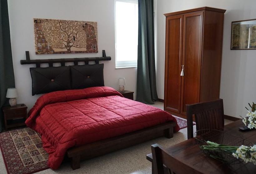 مبيت وإفطار L Abete Rosso Sul Po