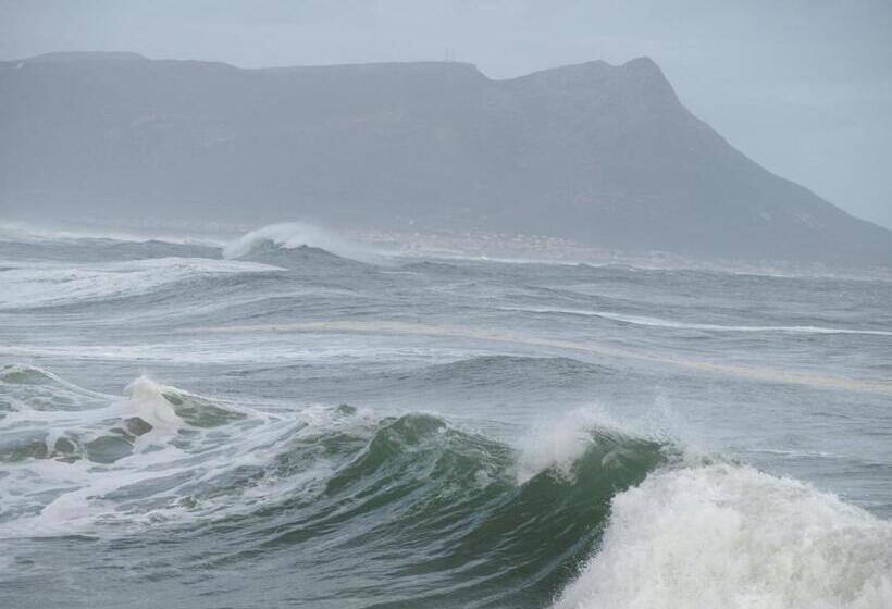 Melkbosstrand Bed And Breakfast